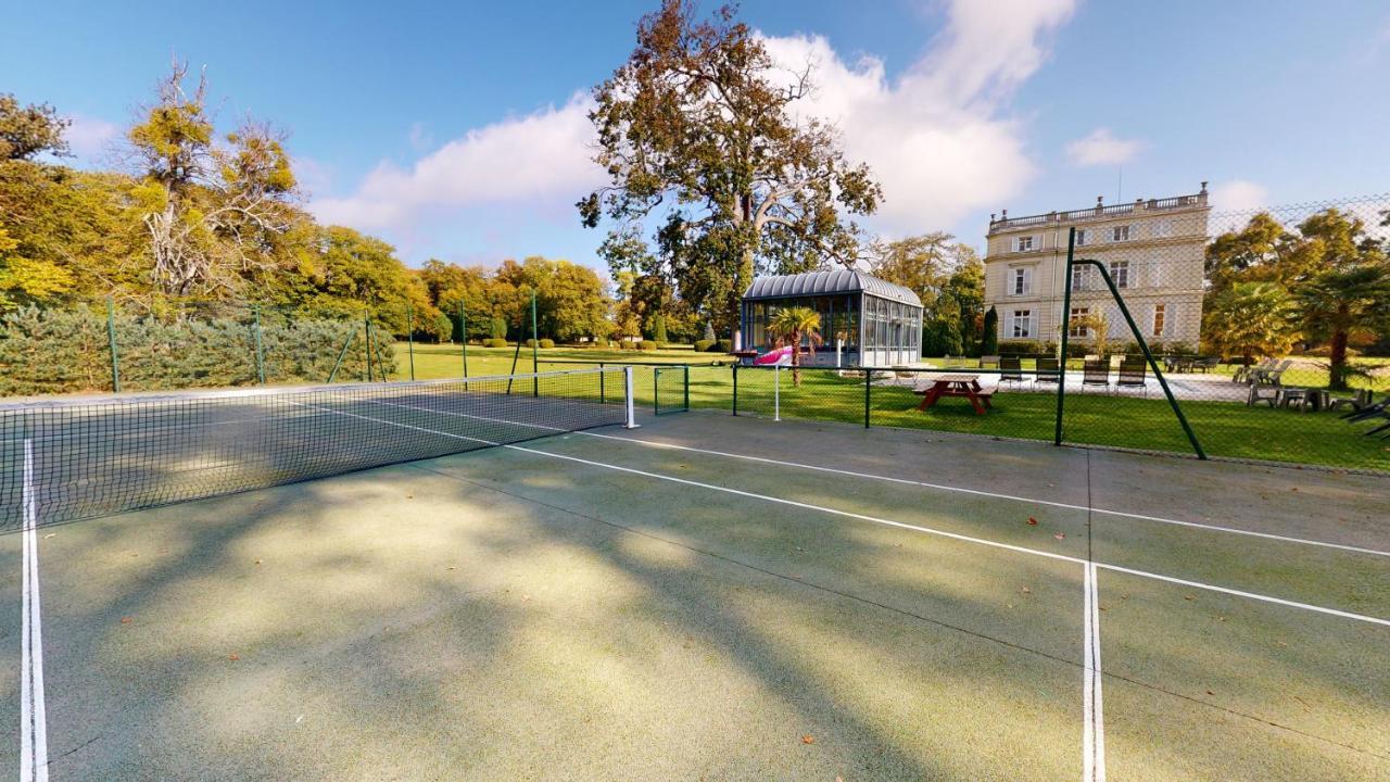 Chateau Du Boulay Morin Le Boulay-Morin Extérieur photo Tennis courts at the Royal Tennis Club de Cannes