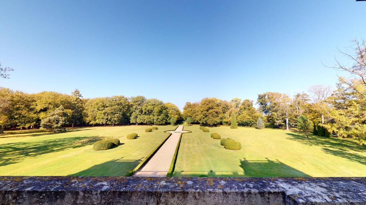 Chateau Du Boulay Morin Le Boulay-Morin Extérieur photo The gardens of the Château de Launay